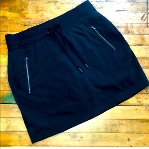 Athleta Black Women's Skort Size 4